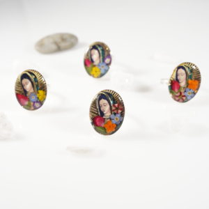 Captured Nature in Resin – Virgin Mary Ring – Assorted Flowers – Sterling Silver