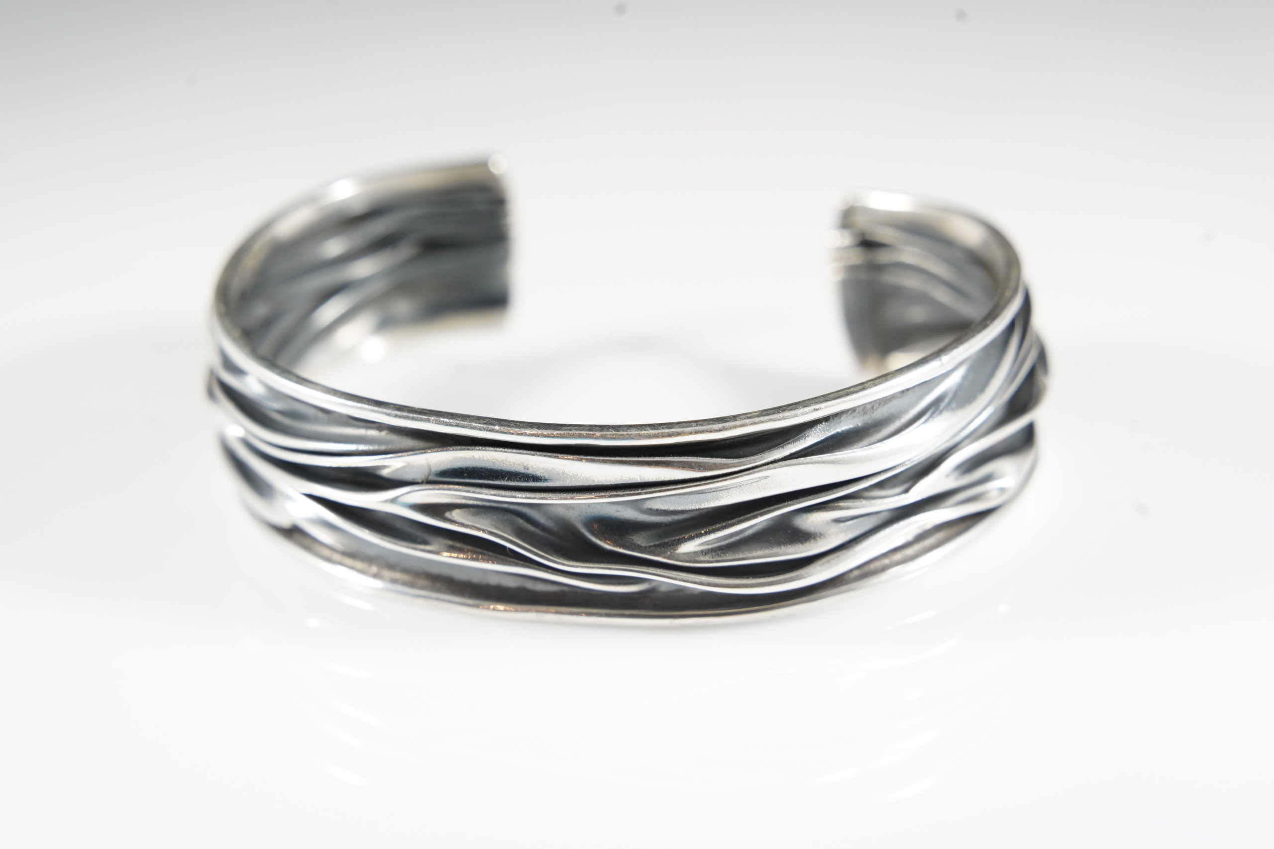 Corrugated Sterling Silver Wide Bangle Bracelet Oxidized Finish – Taxco ...
